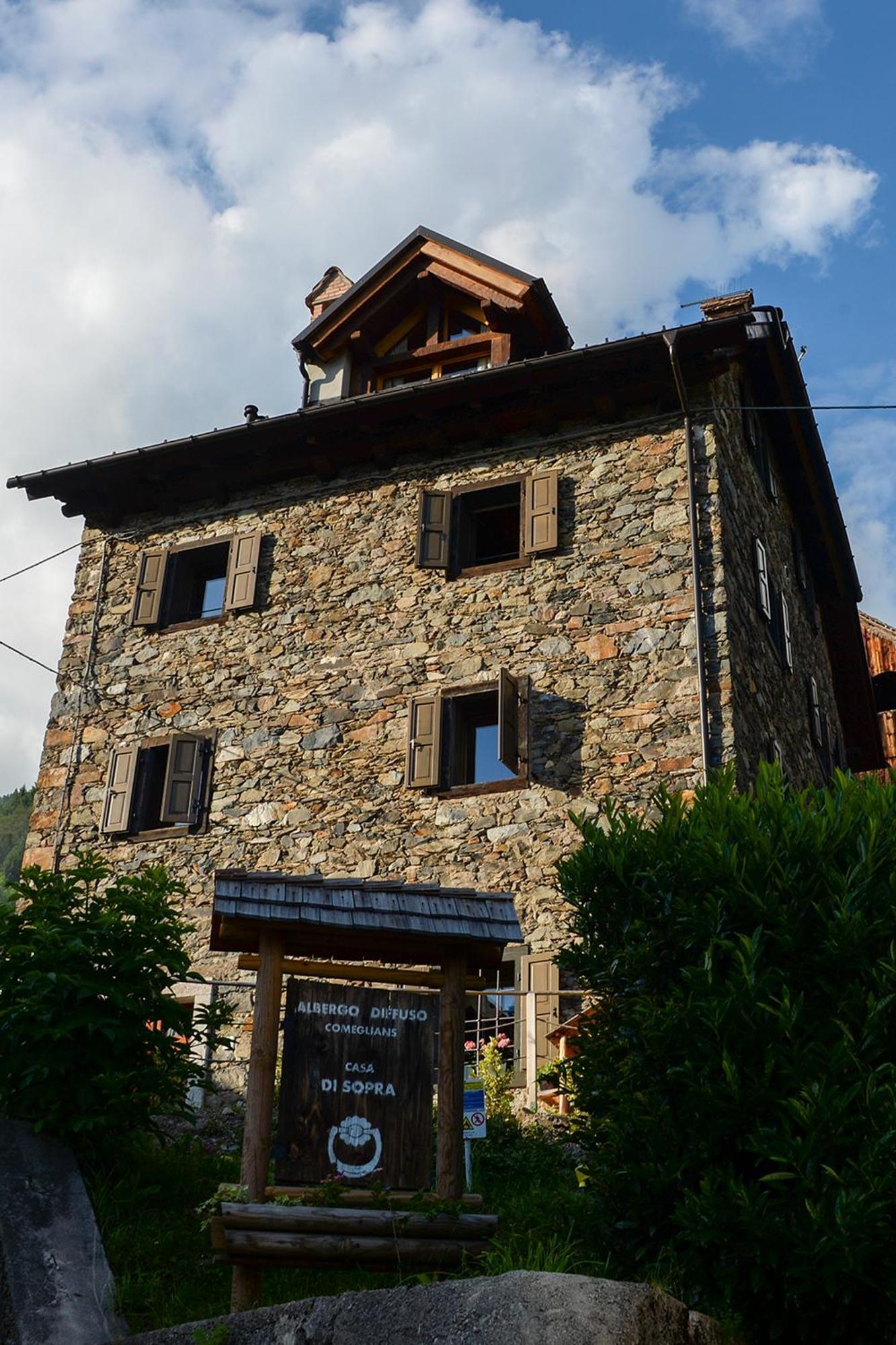 Albergo Diffuso Comeglians Zimmer foto